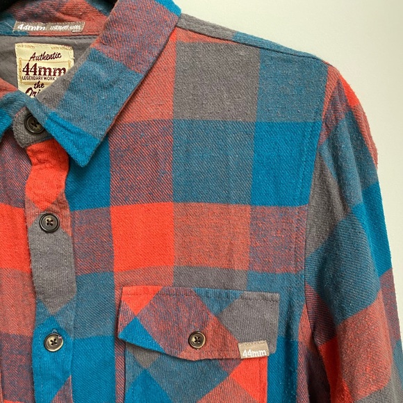 Men’s 44m Plaid Shirt - Picture 2 of 6
